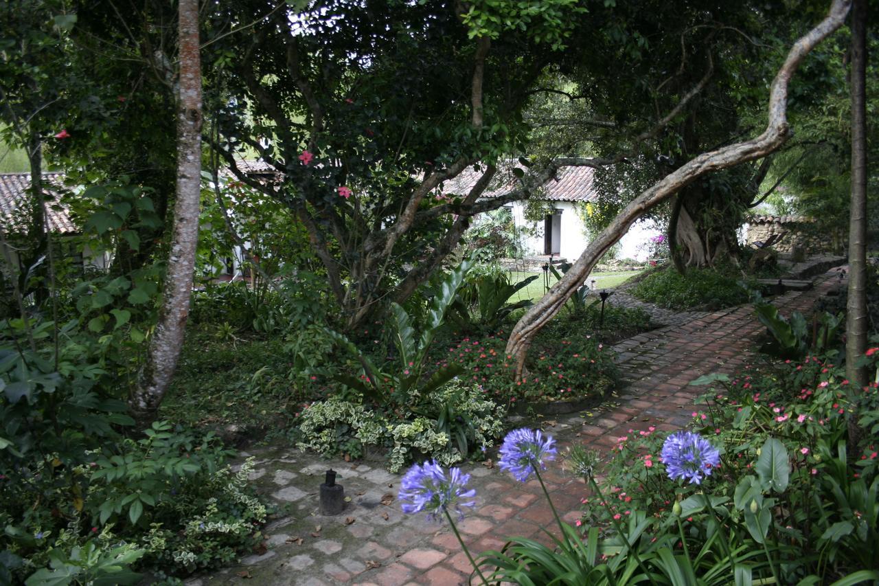 Hotel Hacienda Baza Tibana Extérieur photo